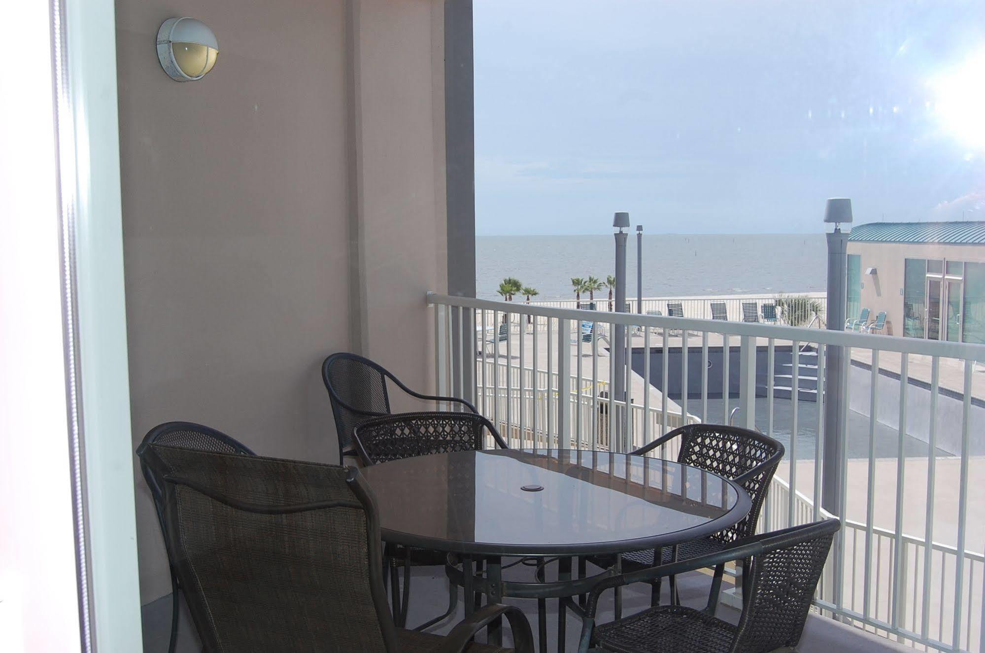 בילוקסי Sea Breeze Condominium Resort מראה חיצוני תמונה